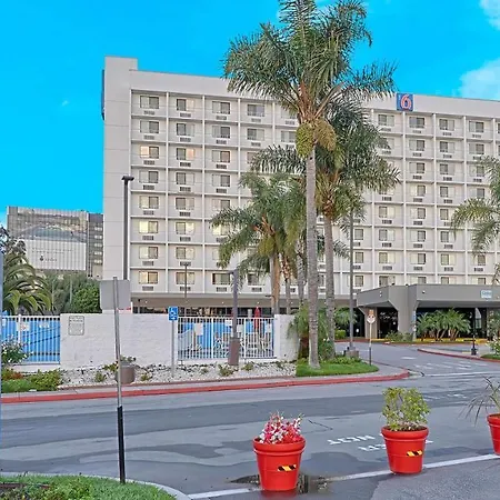 Suites Los Angeles Ca Los Angeles Lax